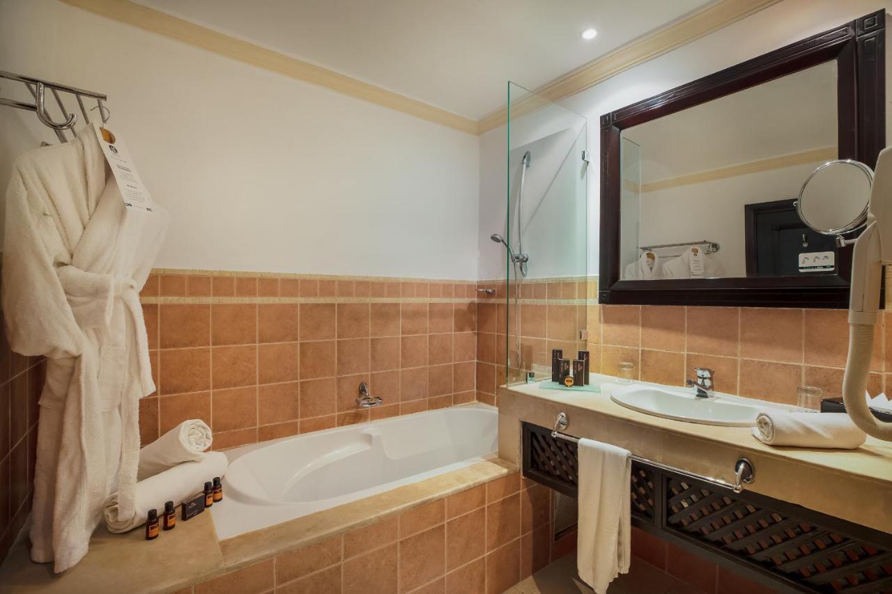 Junior Suite,925604356:JPEG